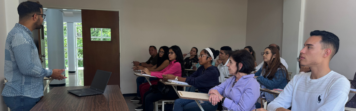 Cátedra Empresarial Banesco en la UCV: emprender con sostenibilidad
